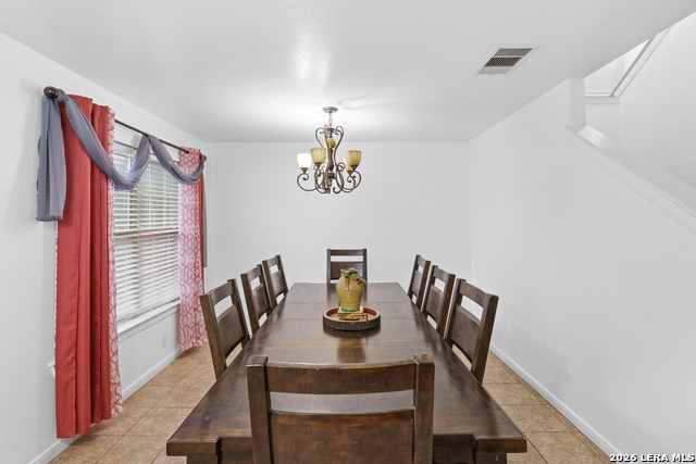 Image 5 of 29 For 101 Springtree