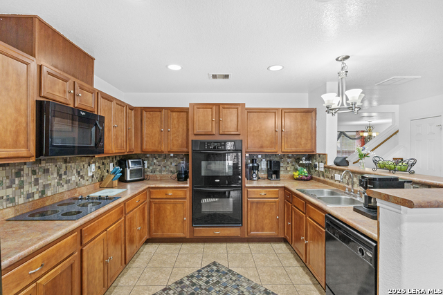 Image 8 of 29 For 101 Springtree