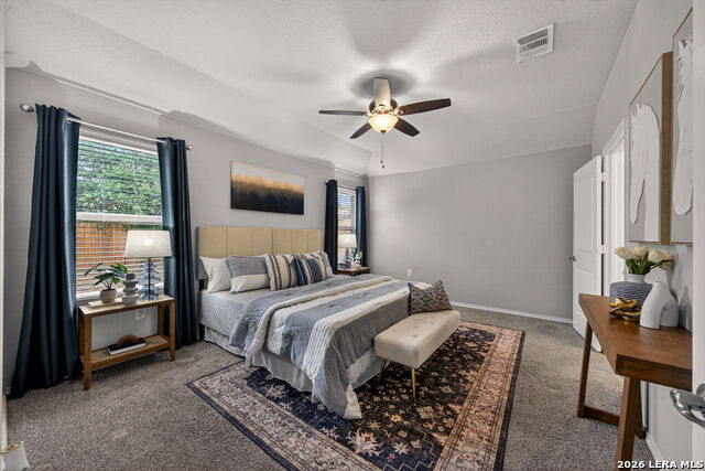 Listing photo id 16 for 5811 Bridle Bend