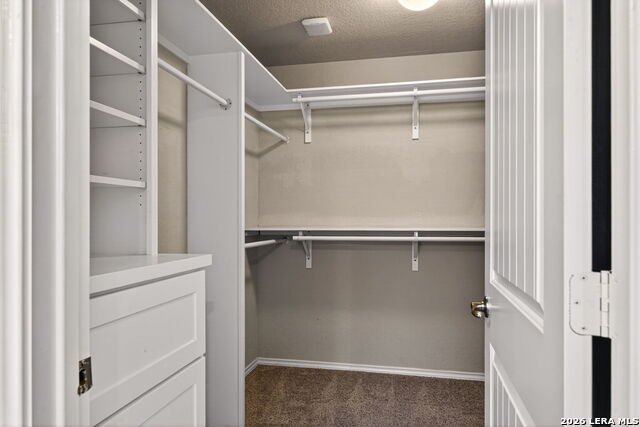 Listing photo id 20 for 5811 Bridle Bend