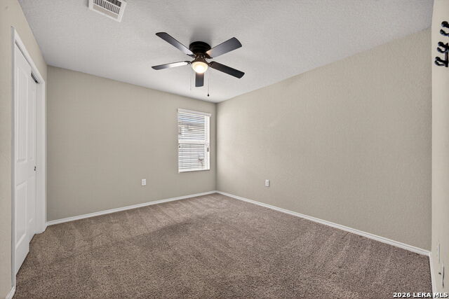 Listing photo id 21 for 5811 Bridle Bend