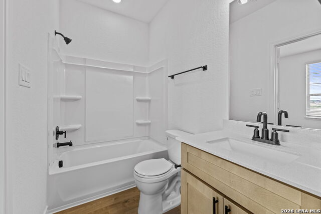 Image 11 of 31 For 1512 Whistlers Way