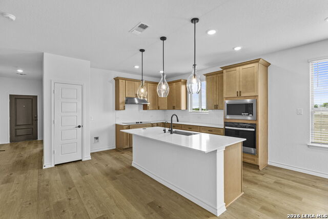 Image 6 of 31 For 1512 Whistlers Way