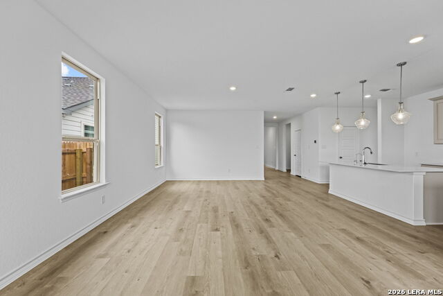 Image 13 of 33 For 438 Nightingale Ave