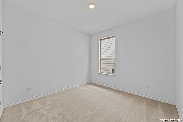 Image 14 of 33 For 438 Nightingale Ave