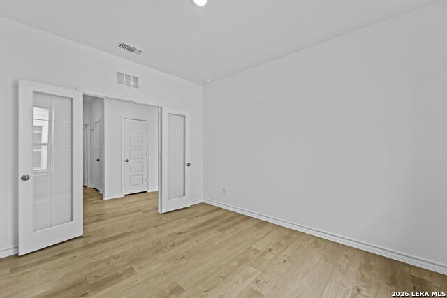 Image 21 of 33 For 438 Nightingale Ave