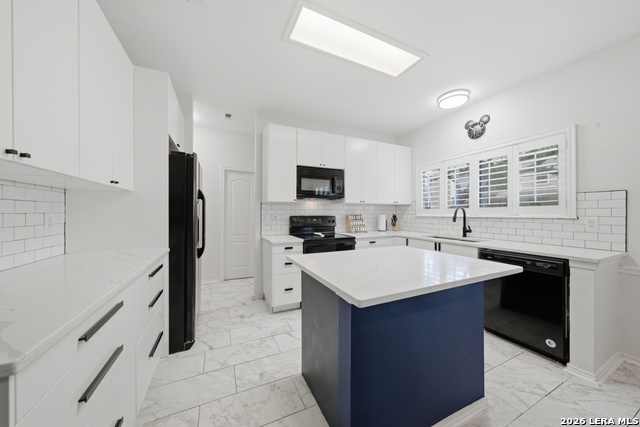 Image 6 of 19 For 6207 Stable Creek Dr