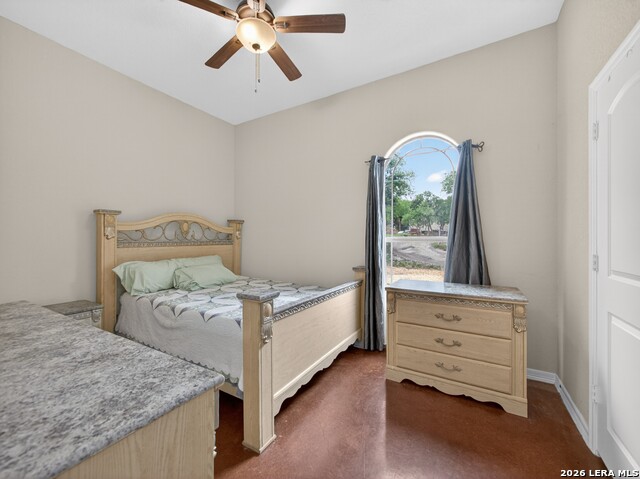 Image 15 of 43 For 12275 Grapevine St