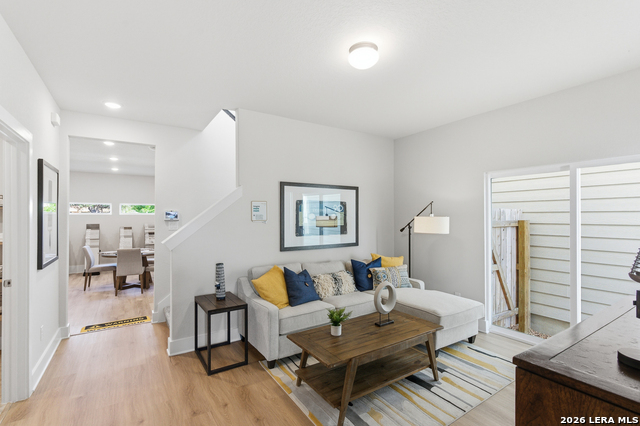 Image 26 of 39 For 6464 Babcock Road  Unit 902