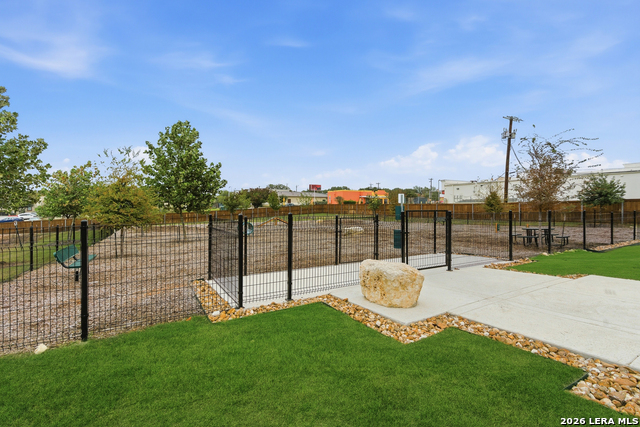 Image 36 of 39 For 6464 Babcock Road  Unit 902