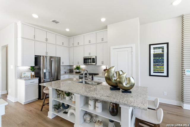 Image 9 of 39 For 6464 Babcock Road  Unit 902