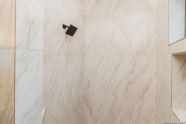 Image 17 of 31 For 104 Reserve Court