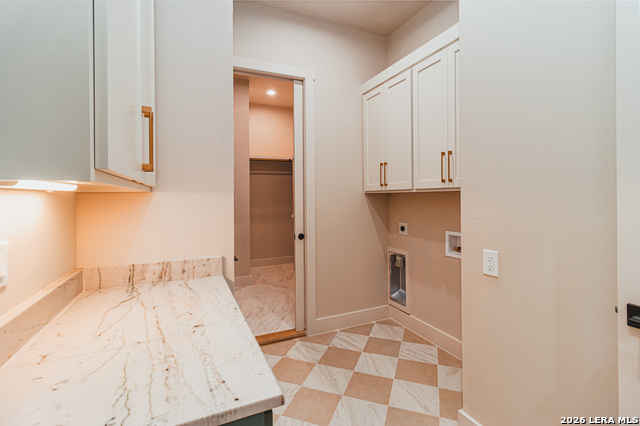 Image 18 of 31 For 104 Reserve Court