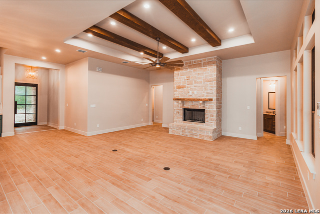 Image 7 of 31 For 104 Reserve Court