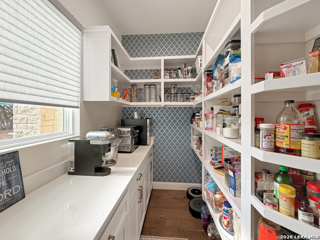 Image 16 of 42 For 631 Angelica