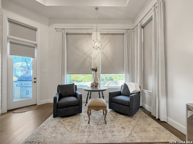 Image 20 of 42 For 631 Angelica