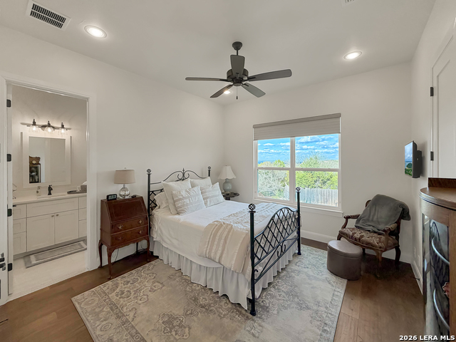 Image 31 of 42 For 631 Angelica