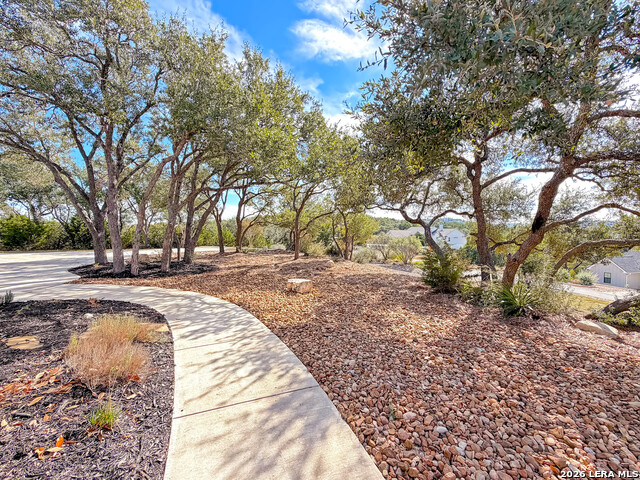 Image 4 of 42 For 631 Angelica