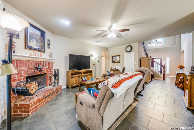 Image 6 of 24 For 7206 Glen Ellen Bay