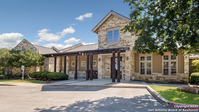 Image 81 of 89 For 216 Pigeon Green