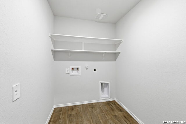 Image 34 of 40 For 845 Bahia Pl