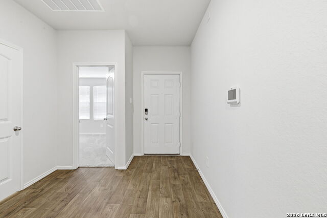 Image 4 of 40 For 845 Bahia Pl