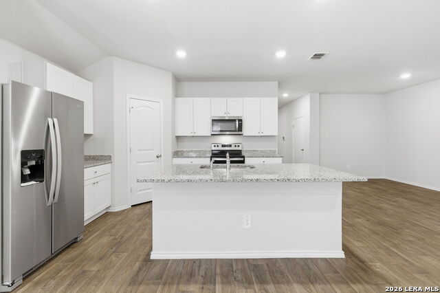 Image 8 of 40 For 845 Bahia Pl