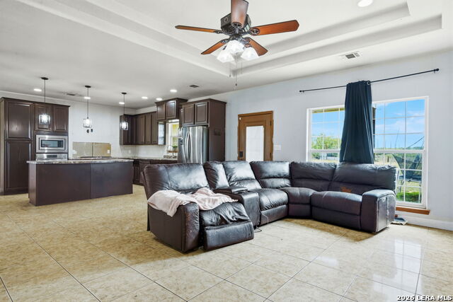 Image 10 of 50 For 1021 Wells  