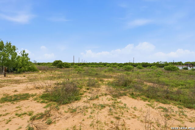 Image 25 of 50 For 1021 Wells  