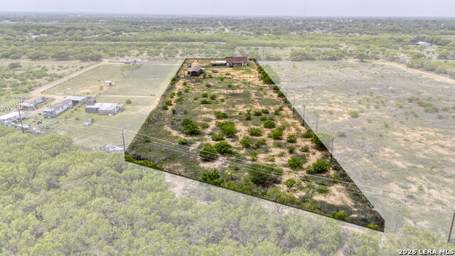 Image 43 of 50 For 1021 Wells  