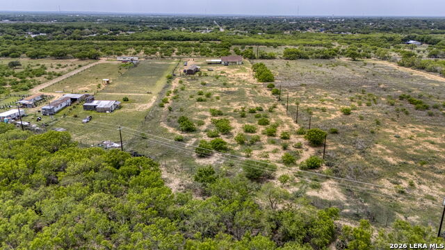 Image 44 of 50 For 1021 Wells  