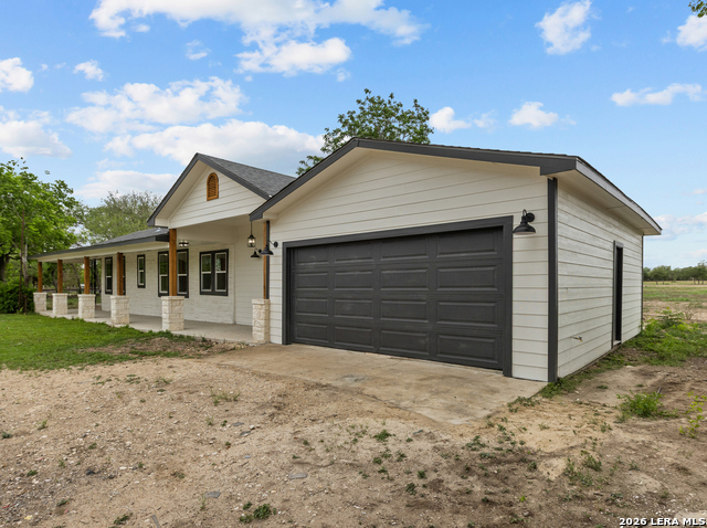 Image 3 of 26 For 13515 Quintana Rd