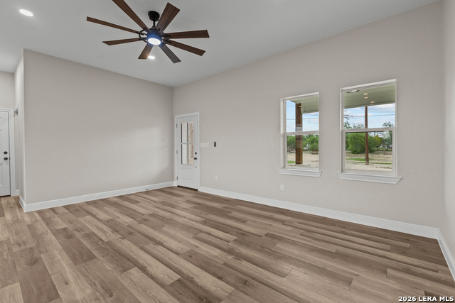 Image 6 of 26 For 13515 Quintana Rd