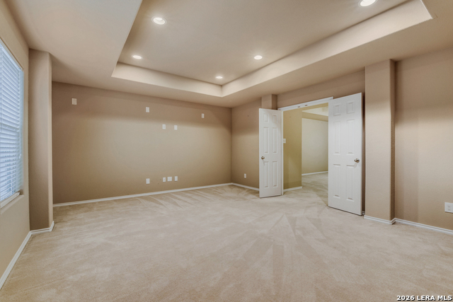 Image 15 of 28 For 7526 Elegante