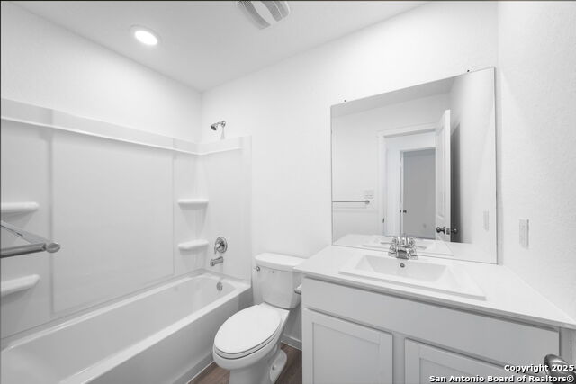 Image 21 of 25 For 3707 Moon Hill Rd