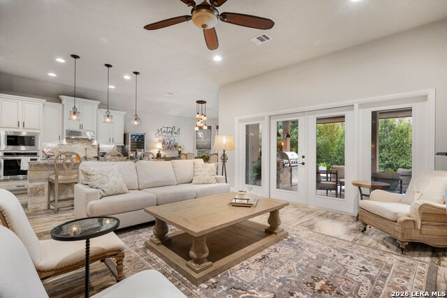 Image 11 of 34 For 193 Autumn Rdg