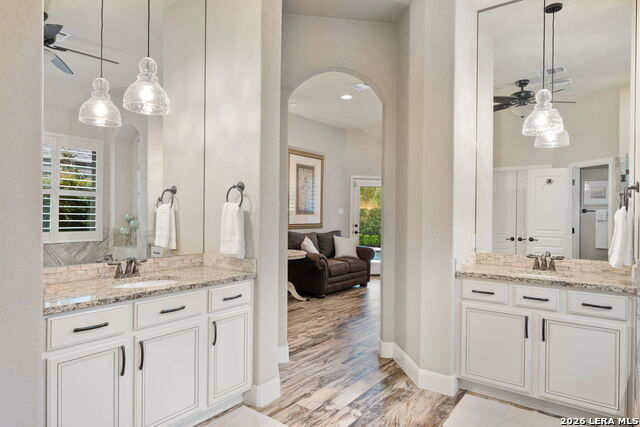 Image 21 of 34 For 193 Autumn Rdg