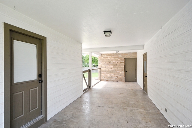 Image 46 of 47 For 671 Merriweather St W