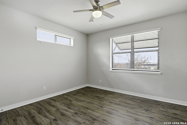 Image 10 of 25 For 711 Frio S 1203