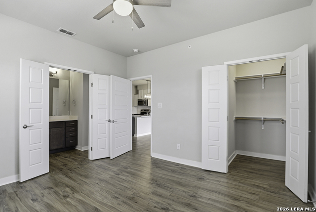 Image 11 of 25 For 711 Frio S 2303