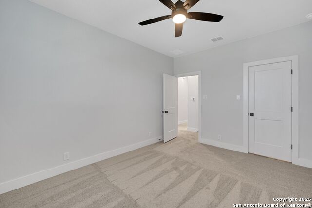 Image 30 of 43 For 13709 Giovannis Garden