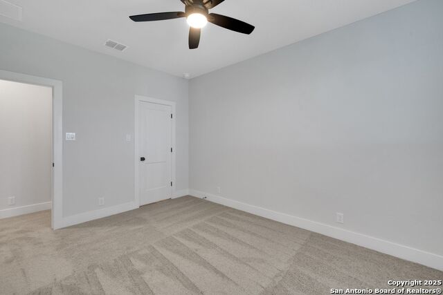 Image 31 of 43 For 13709 Giovannis Garden