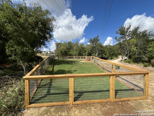 Image 39 of 43 For 13709 Giovannis Garden