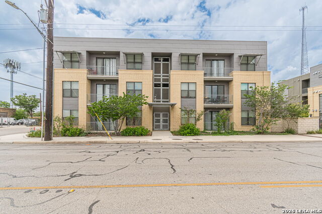 Details for 711 Frio S 2101, San Antonio, TX 78207