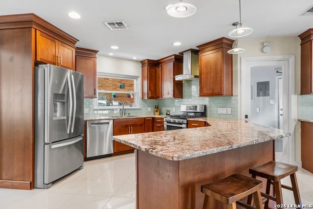 Listing photo id 20 for 203 Laramie Dr