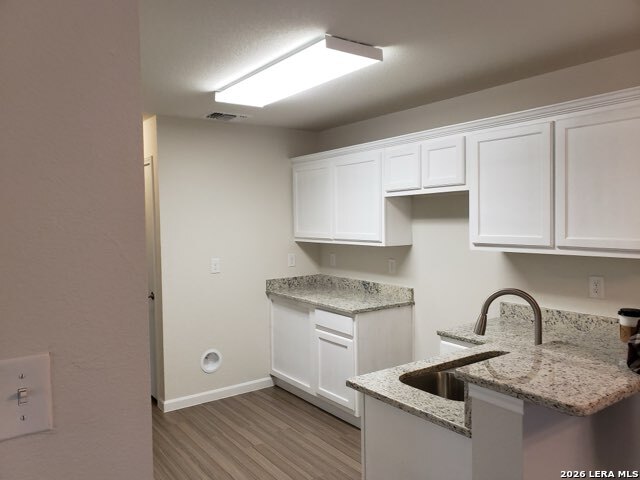 Image 6 of 21 For 1615 Navidad St N