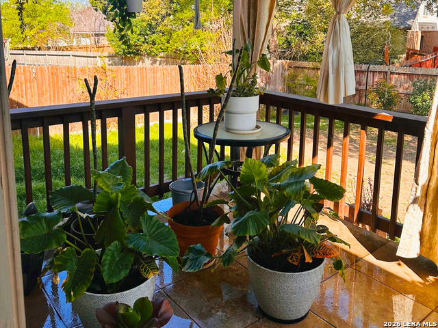 Image 10 of 32 For 22414 Akin Hts