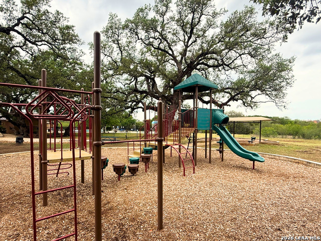 Image 15 of 32 For 22414 Akin Hts