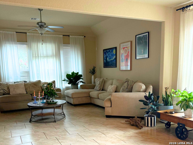 Image 7 of 32 For 22414 Akin Hts