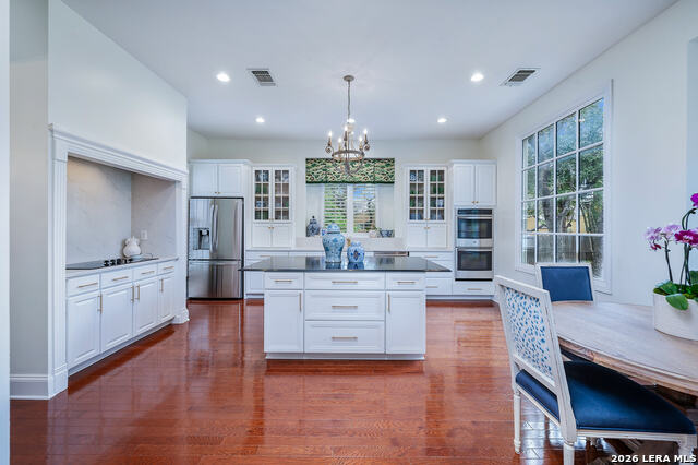 Listing photo id 15 for 15906 Nw Military Hwy